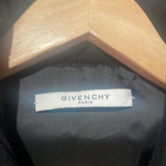 Mens authentic givenchy jacket sm - Picture 4 of 5